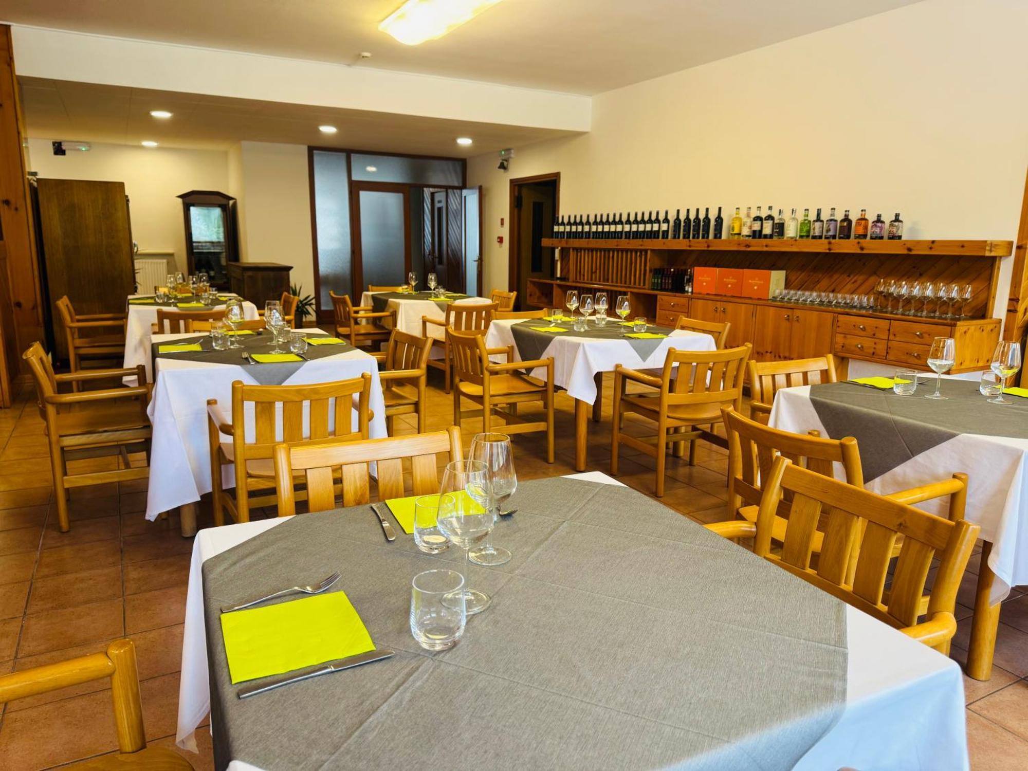 Bike & Bikers Hotel Restaurant アンペッツォ エクステリア 写真